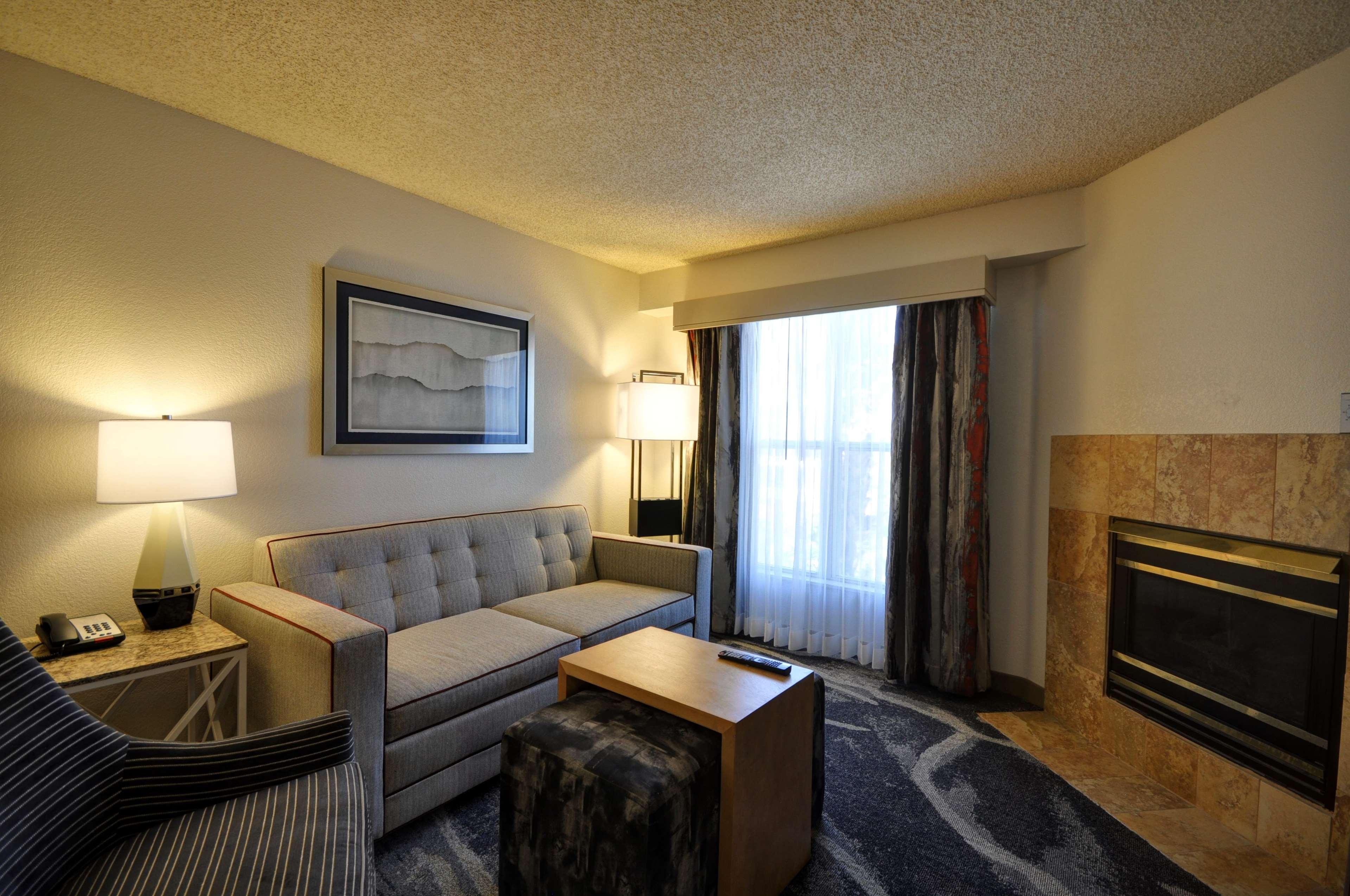 Homewood Suites By Hilton Phoenix-Biltmore Ngoại thất bức ảnh